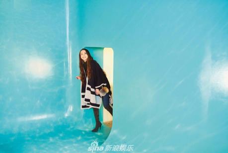 安室奈美惠发行写真集《GIFT》 收录私下旅行照片