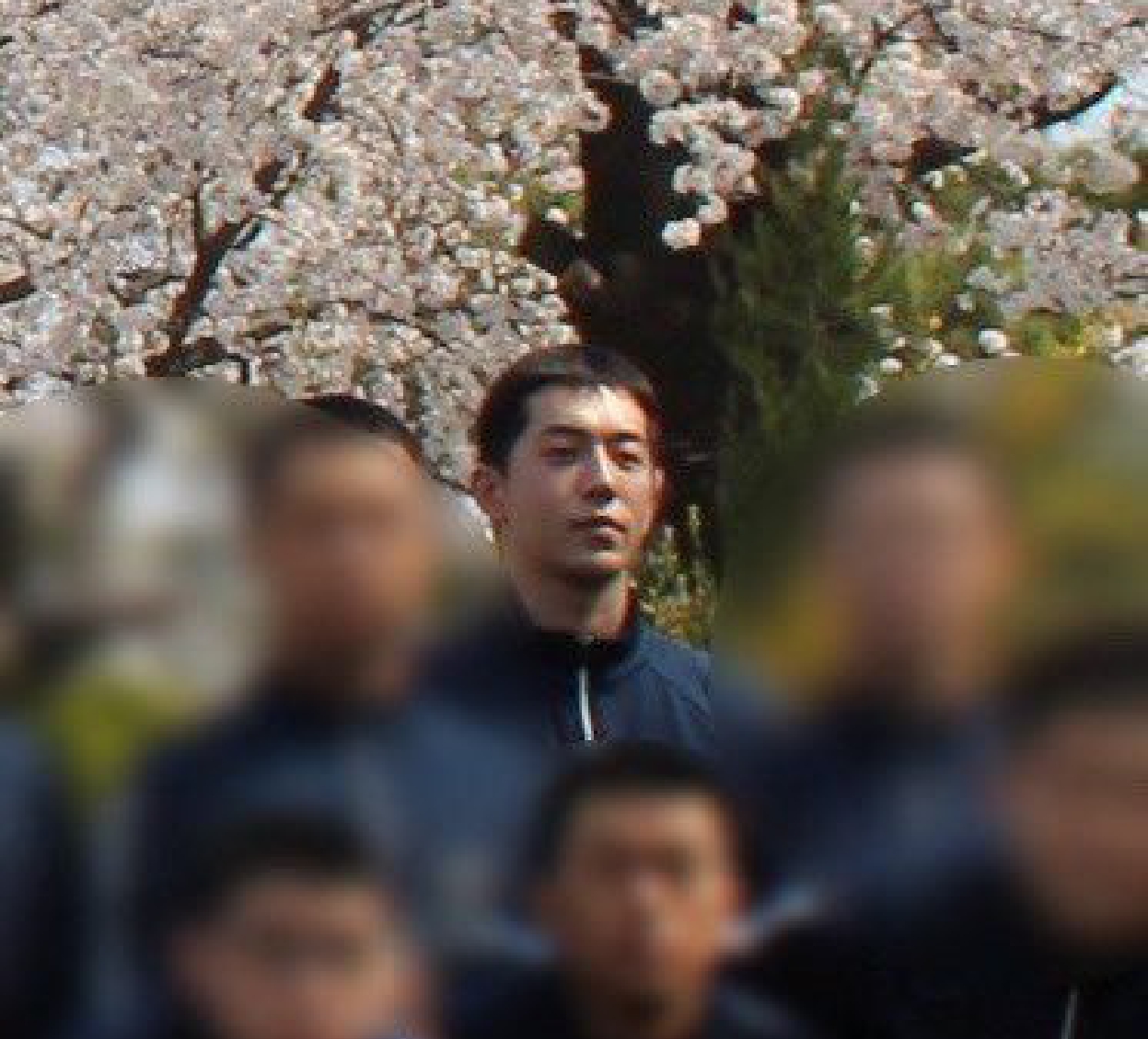 韩国艺人南柱赫入伍后近照曝光 寸头发型身穿制服干净利落