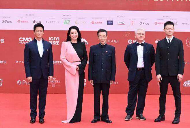 第十二届北京国际电影节开幕式进行中 盘点开幕红毯精彩瞬间
