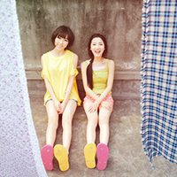 清新可爱的韩国姐妹花QQ头像一对2张